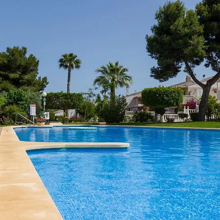 The Sun - Pool And Relax Apartment