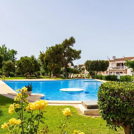 The Sun - Pool And Relax Apartment