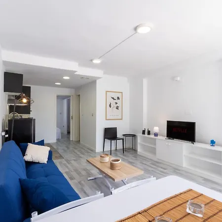 The Sun - Pool And Relax شقة *
